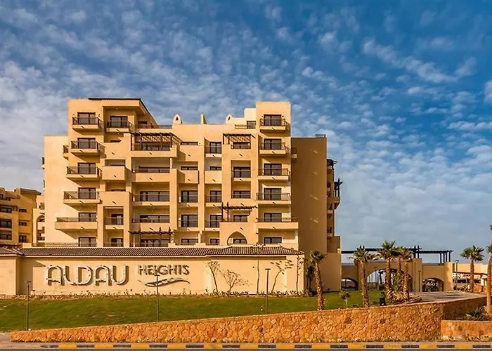 Aldau Heights Luxe One Bedroom